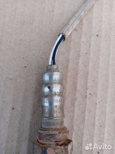 Датчик кислорода Renault Logan I белый