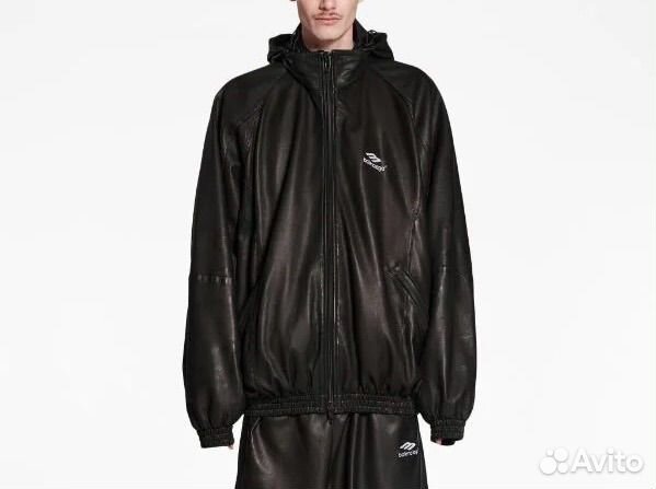 Бомбер Balenciaga