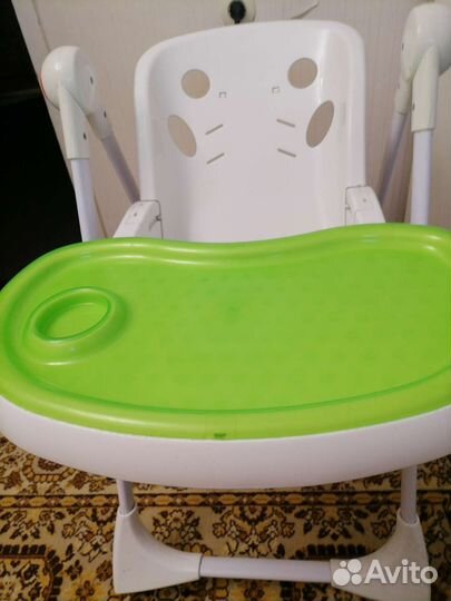 Столик для кормления