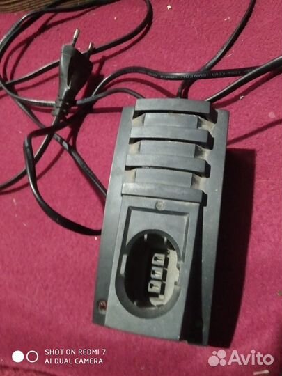 Зарядное устройство для шуруповерта