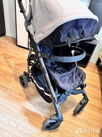 Прогулочная коляска трость