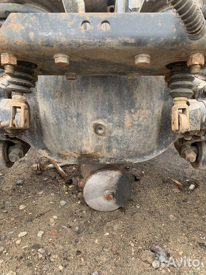 Тягач на разбор