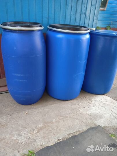 Бочки пластик 180,230 л и другие