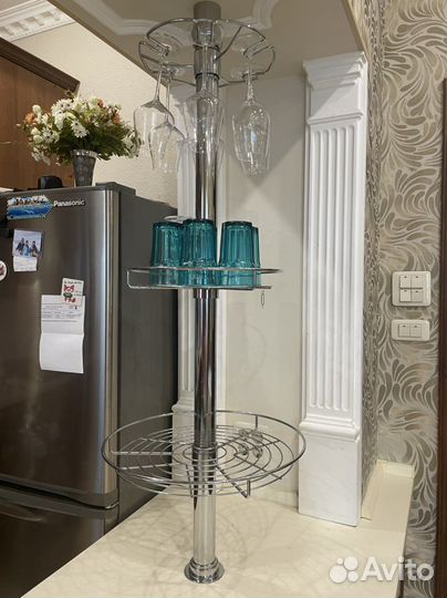 Стойка держатель для бокалов, стаканов, фруктов