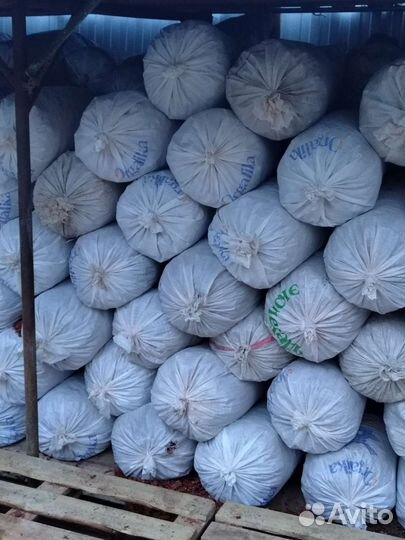 Вафельни обрезки Корм для коров и свине