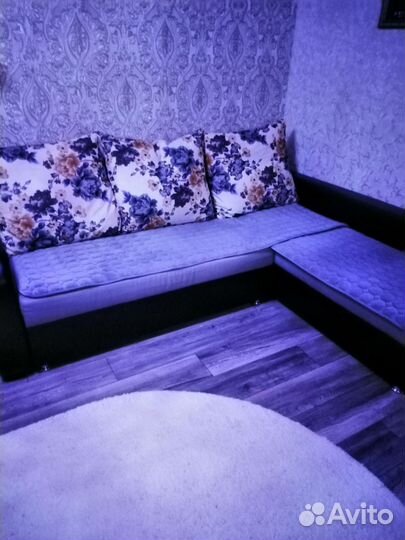 Угловой диван бу