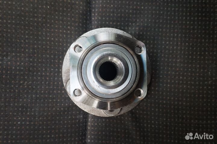 Ступица передняя volvo 850, c70,s70,v70