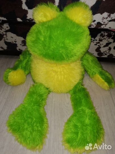 Старые мягкие игрушки играть собакам