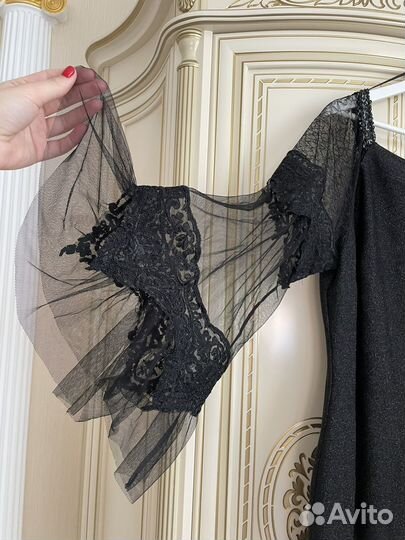 Новое кружевное вечернее платье с люрексом