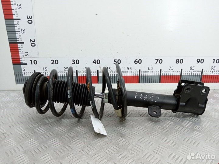 Стойка для Peugeot-Citroen C4 Picasso 1