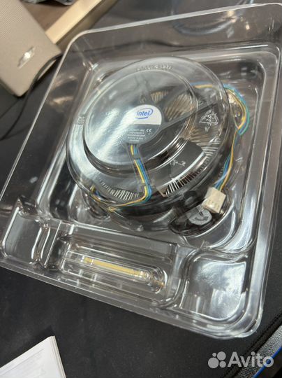 Intel Core i7 950 s1366 x58 без коробки с кулером