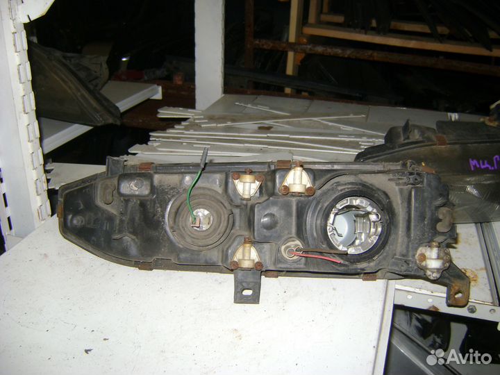 Фара правая Mitsubishi Galant E5 Галант Е5