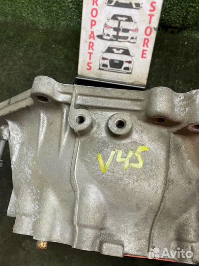 Корпус (колокол) кпп на Mitsubishi Pajero, V45W