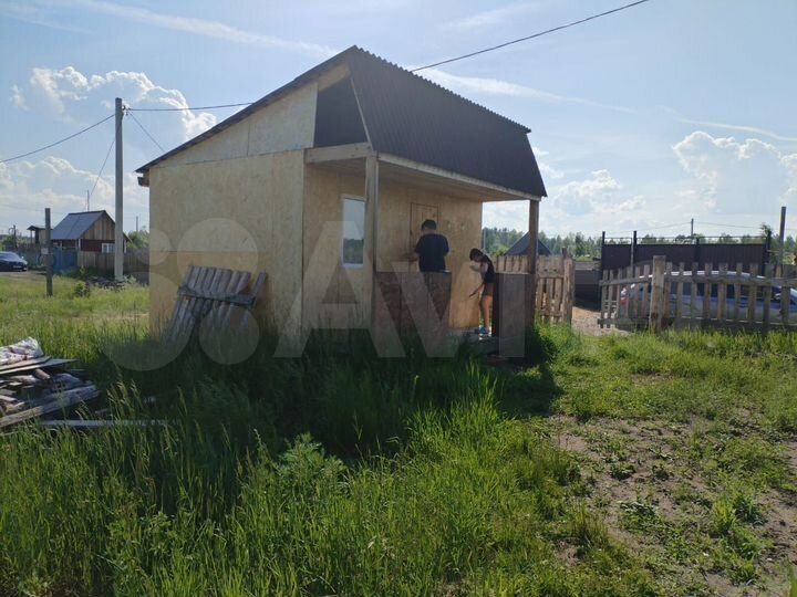 Дача 12 м² на участке 6 сот.