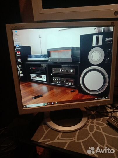 Монитор Samsung syncmaster 913n