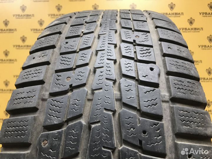 Dunlop SP Winter Ice 01 265/65 R17