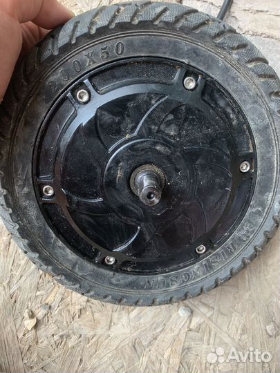 Мотор колесо от электросамоката Куго с 3