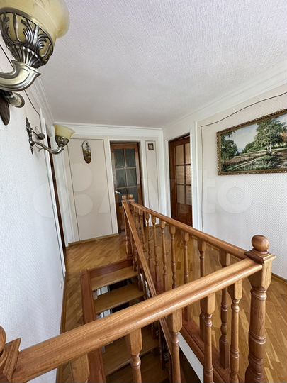 Дом 164,8 м² на участке 8 сот.