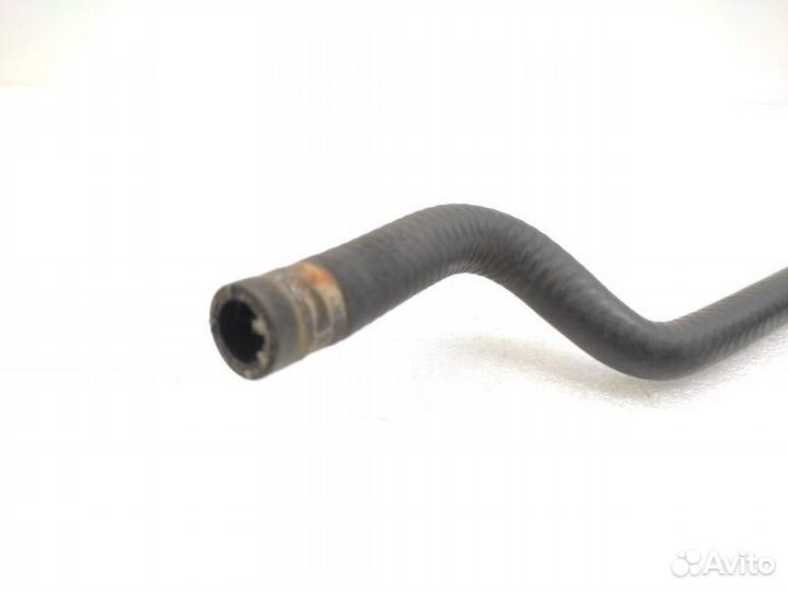 Патрубок системы охлаждения Land Rover Discovery 3