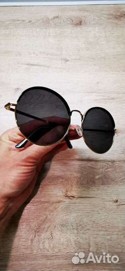 Солнцезащитные очки женские