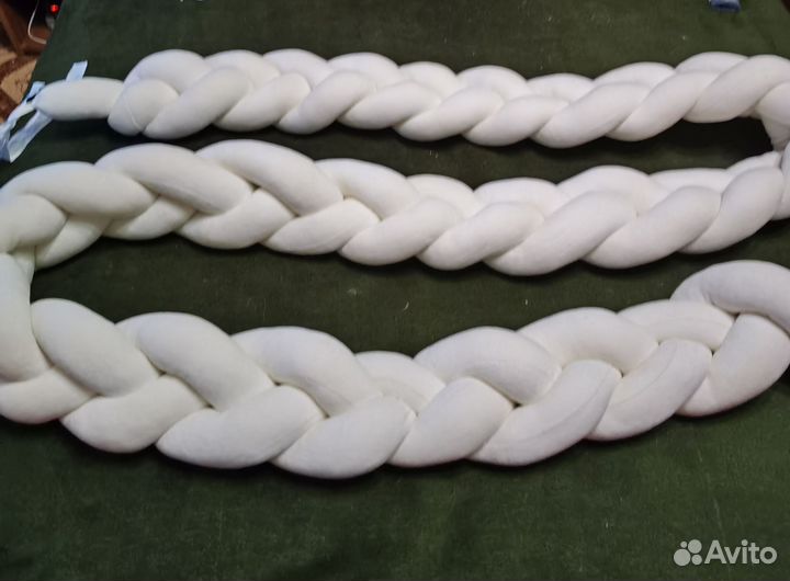 Бортик коса в кроватку