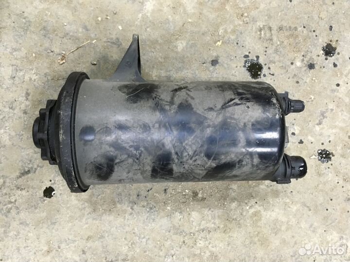 Бачок гур BMW e60 e61 e63 e64 X5 E70 F15 F85 X6M