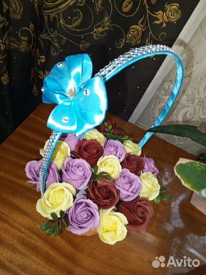 Сладкий букет из конфет. Свечи. Свадебный комплект