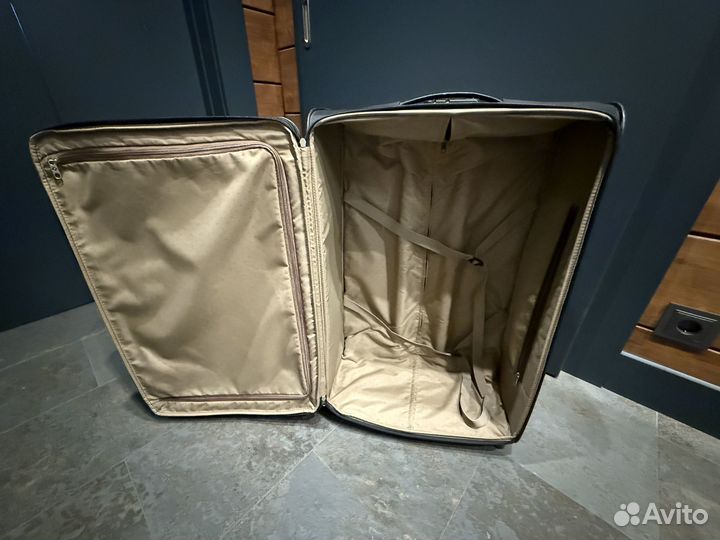 Чемодан samsonite l