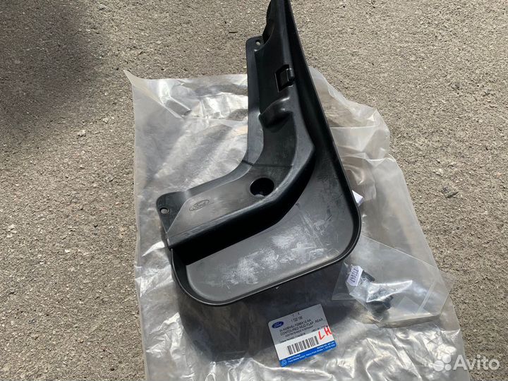Брызговик задний левый Focus 3 (седан)