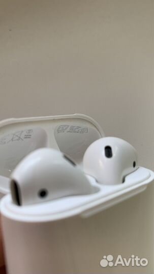 Наушники airpods (2-поколения)