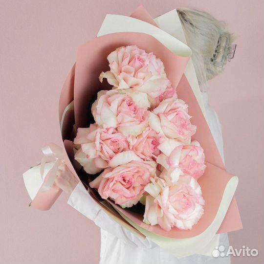 Цветы. Розовые французские розы с доставкой