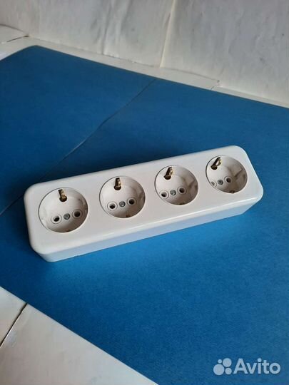 Адаптор-евро-на 4 розетки