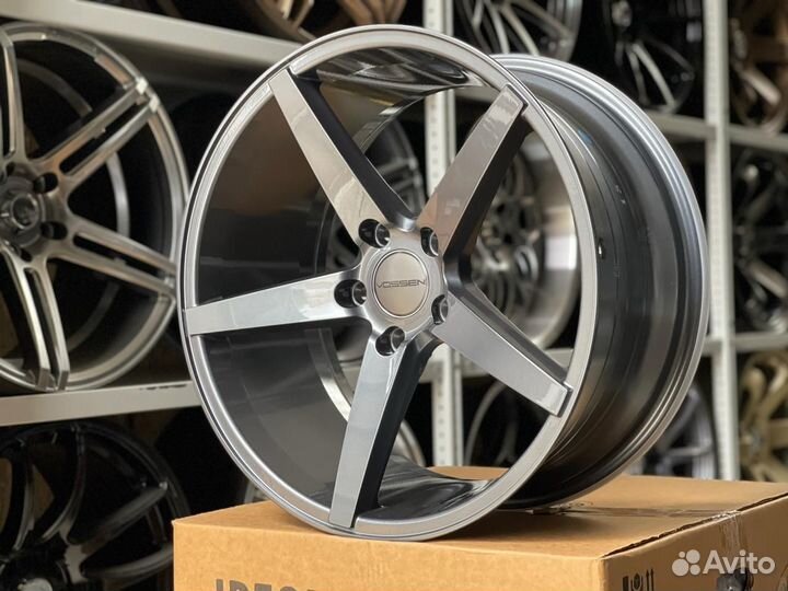 Диски Vossen VPS-303 R17 7.5j et+33 5*105