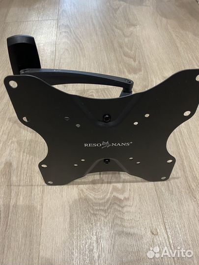 Кронштейн для телевизора на стену