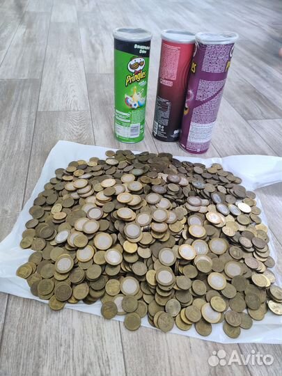 Юбилейные монеты