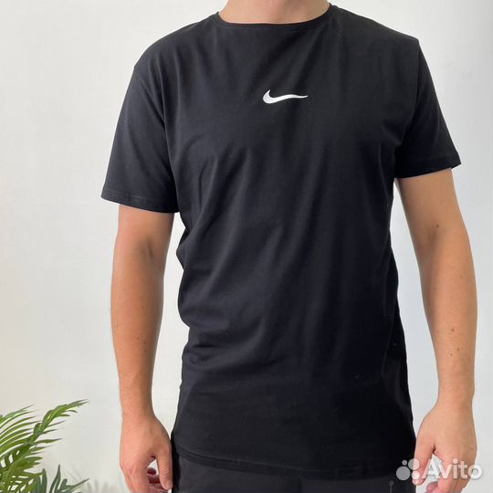 Футболка Nike