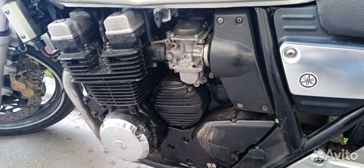 Yamaha xjr400