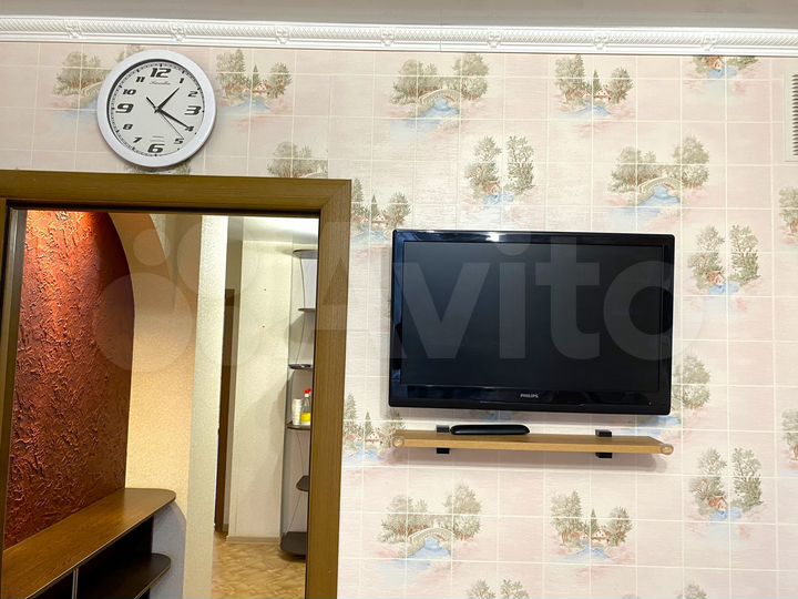 2-к. квартира, 72 м², 7/17 эт.