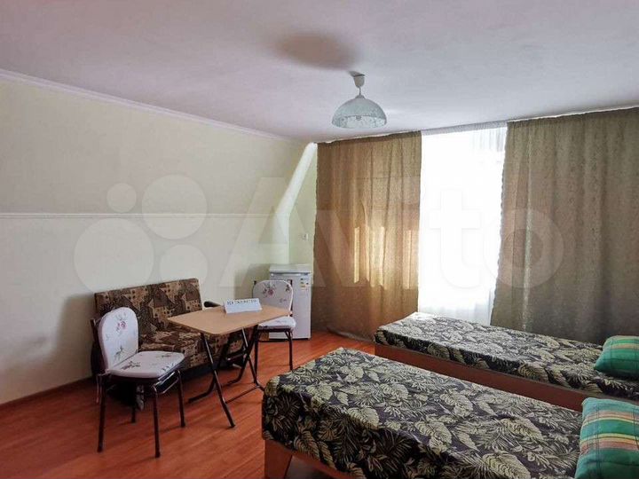 Дом 300 м² на участке 6 сот.