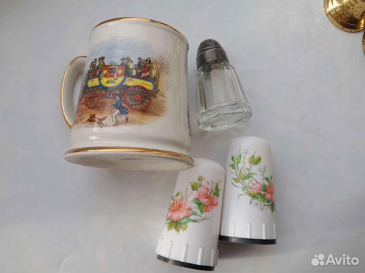 Фигурка фарфоровая и др.Англия.От: