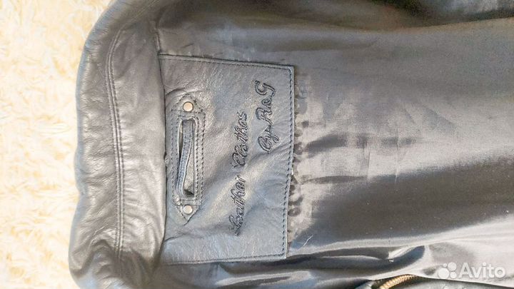Куртка кожанная