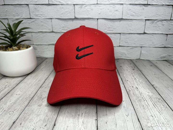 Бейсболка женская Nike