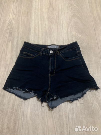 Джинсовые шорты