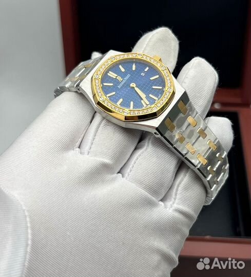 Женские часы Audemars Piguet