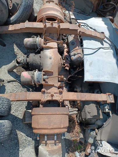 Задний мост