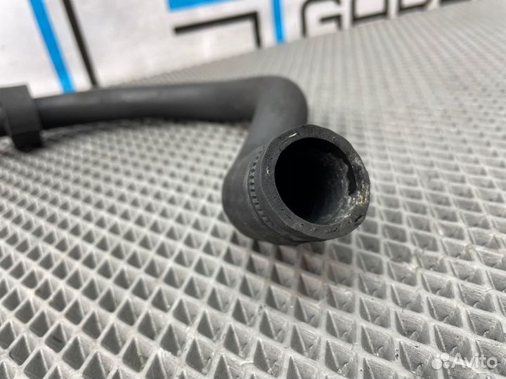 Патрубок охлаждения Mercedes-Benz Ml-Class W163