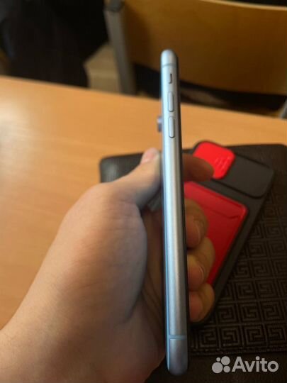 iPhone Xr, 128 ГБ