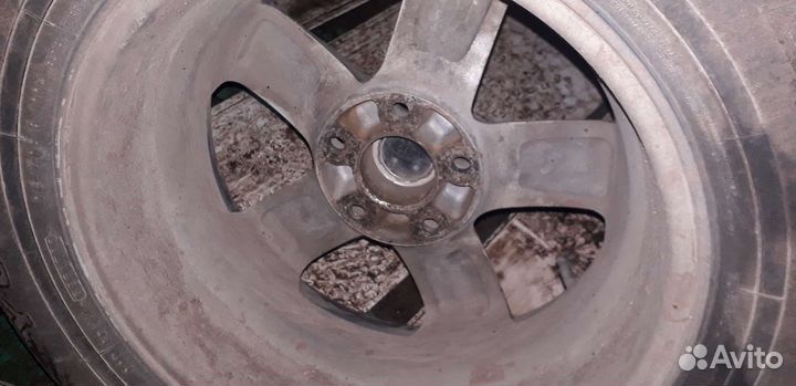 Автомобильные диски r16