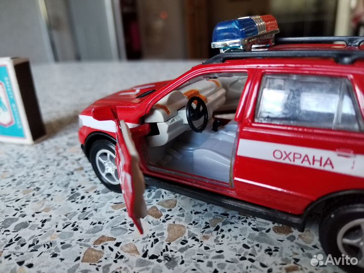 Машинка BMW пожарная служба