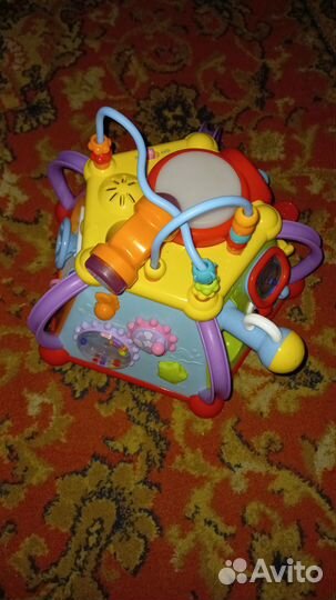 Интересная развивающая игрушка